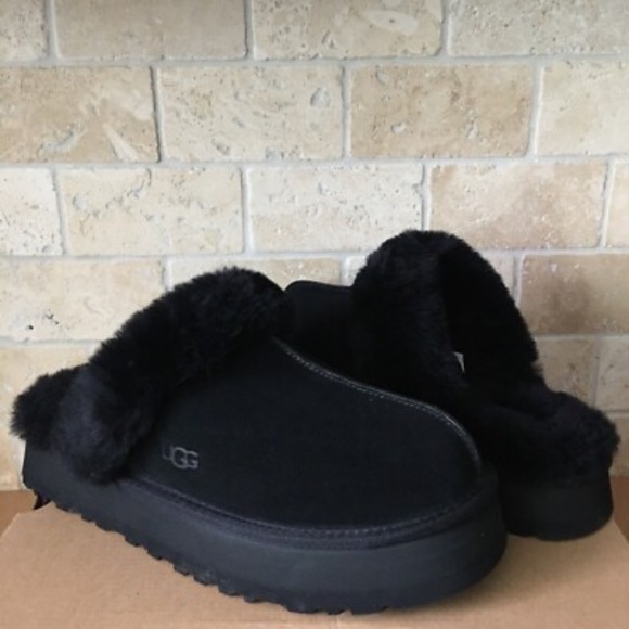 UGG Women's Disquette Slipper in Black - Picture 1 of 5